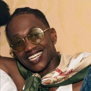 Meet your Posher, Eric